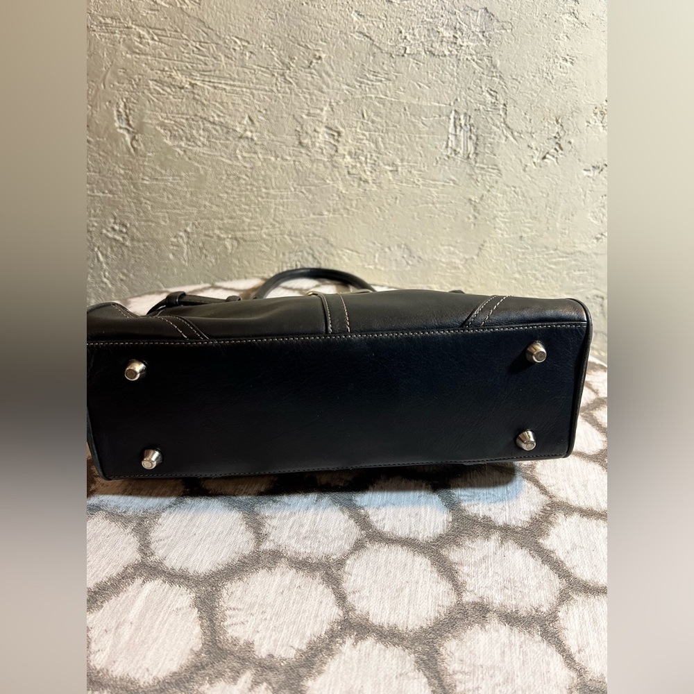 COACH Black Leather Handbag EUC - Picture 5 of 16